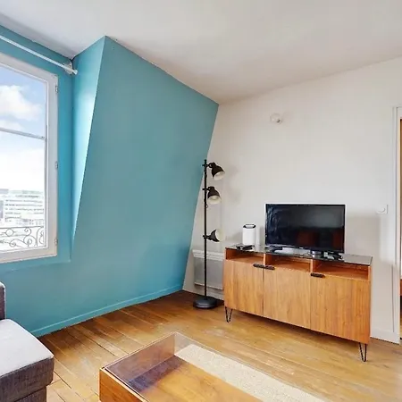 Vue Panoramique Seine Et Tour Eiffel - 7e Etage *